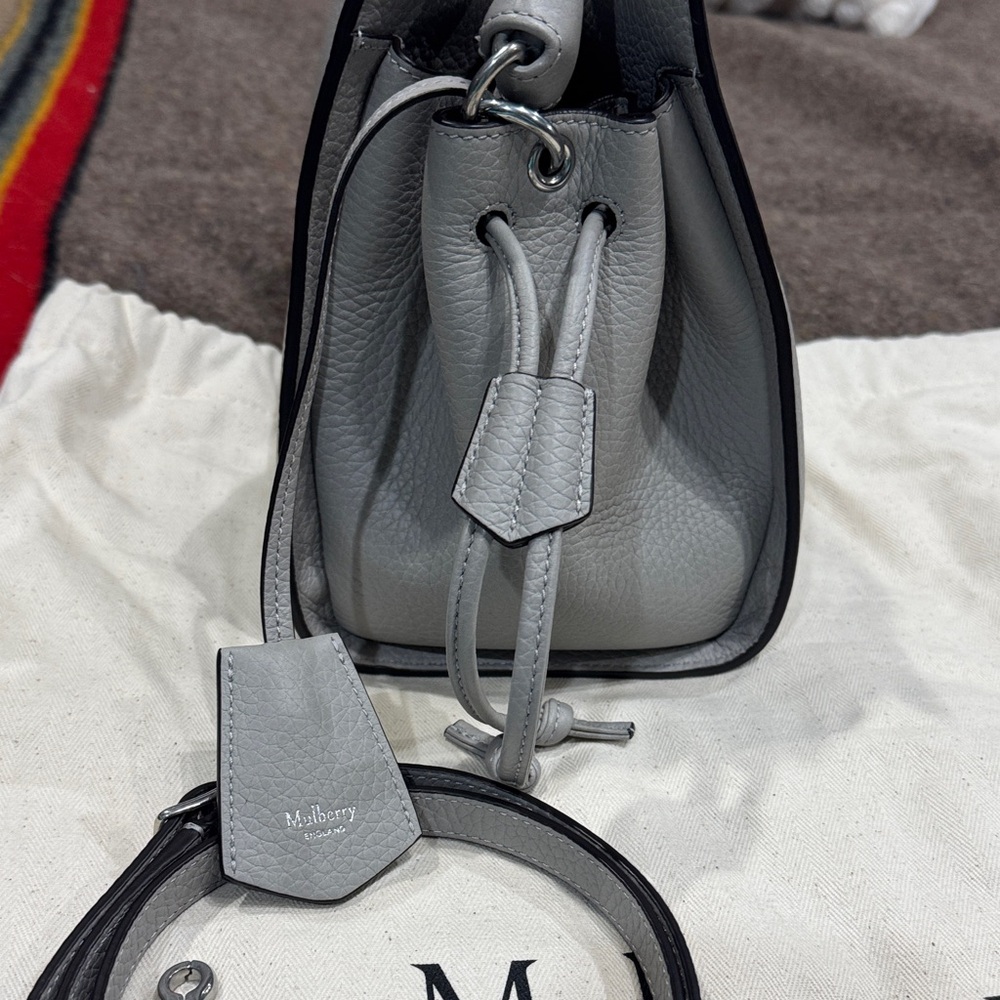 Mulberry Light Gray Leather Iris Purse - Picture 11 of 13